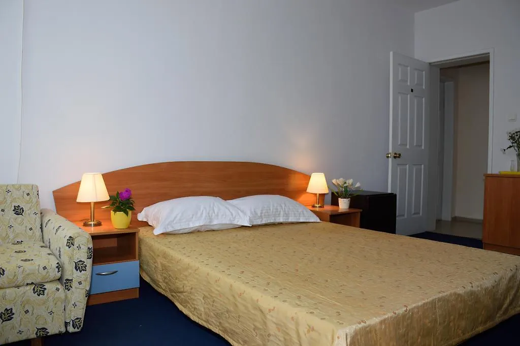 Villa Diana Sozopol 3*,