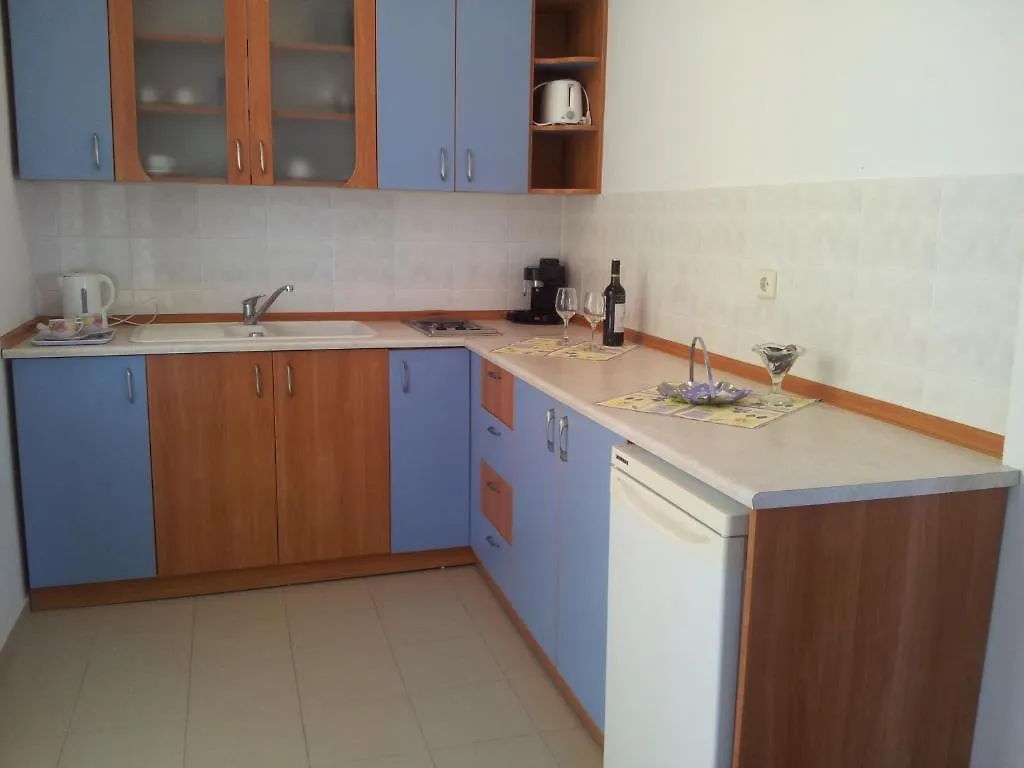 Villa Diana Sozopol 3*,